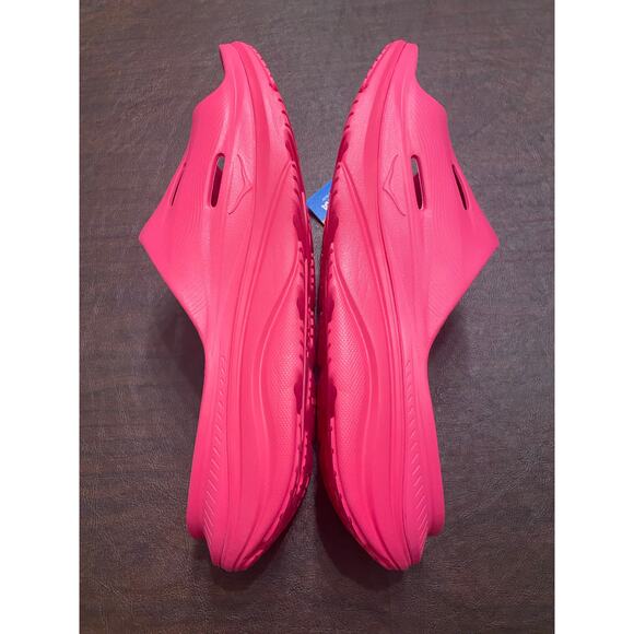 NWT Hoka Ora Recovery Slide 3 Sandals Pink Sze 14M/16W Athleisure Travel Comfort - Picture 2 of 4